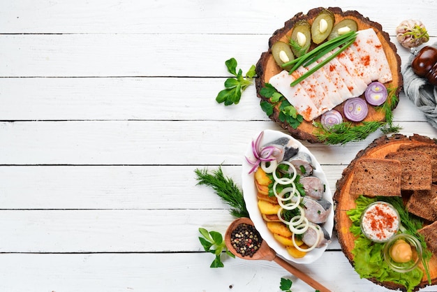 Widok talerza z kolorowym daniem